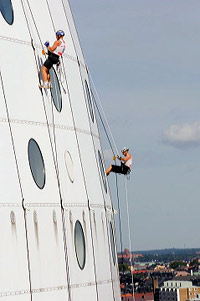 C2 - Globen climbing